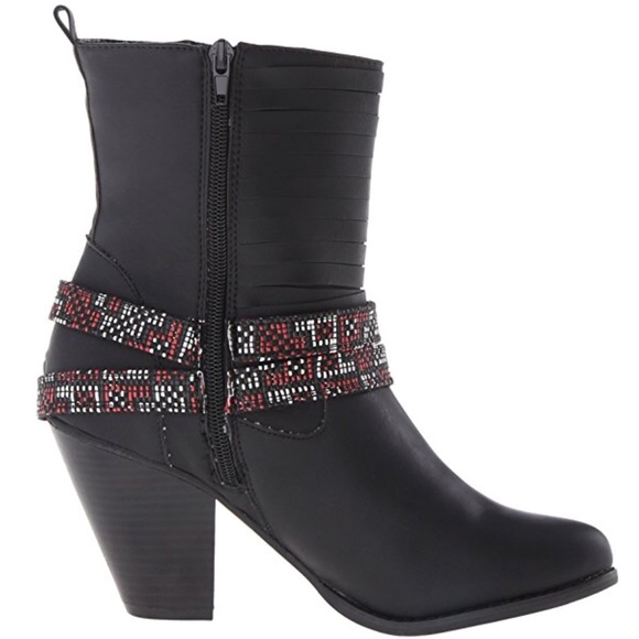 Black Boho Chic Beaded Belted Embellished Boots - Picture 5 of 6